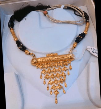 Light Weight Short Gold Necklace Designs - Ethnic Fashion Inspirations!
